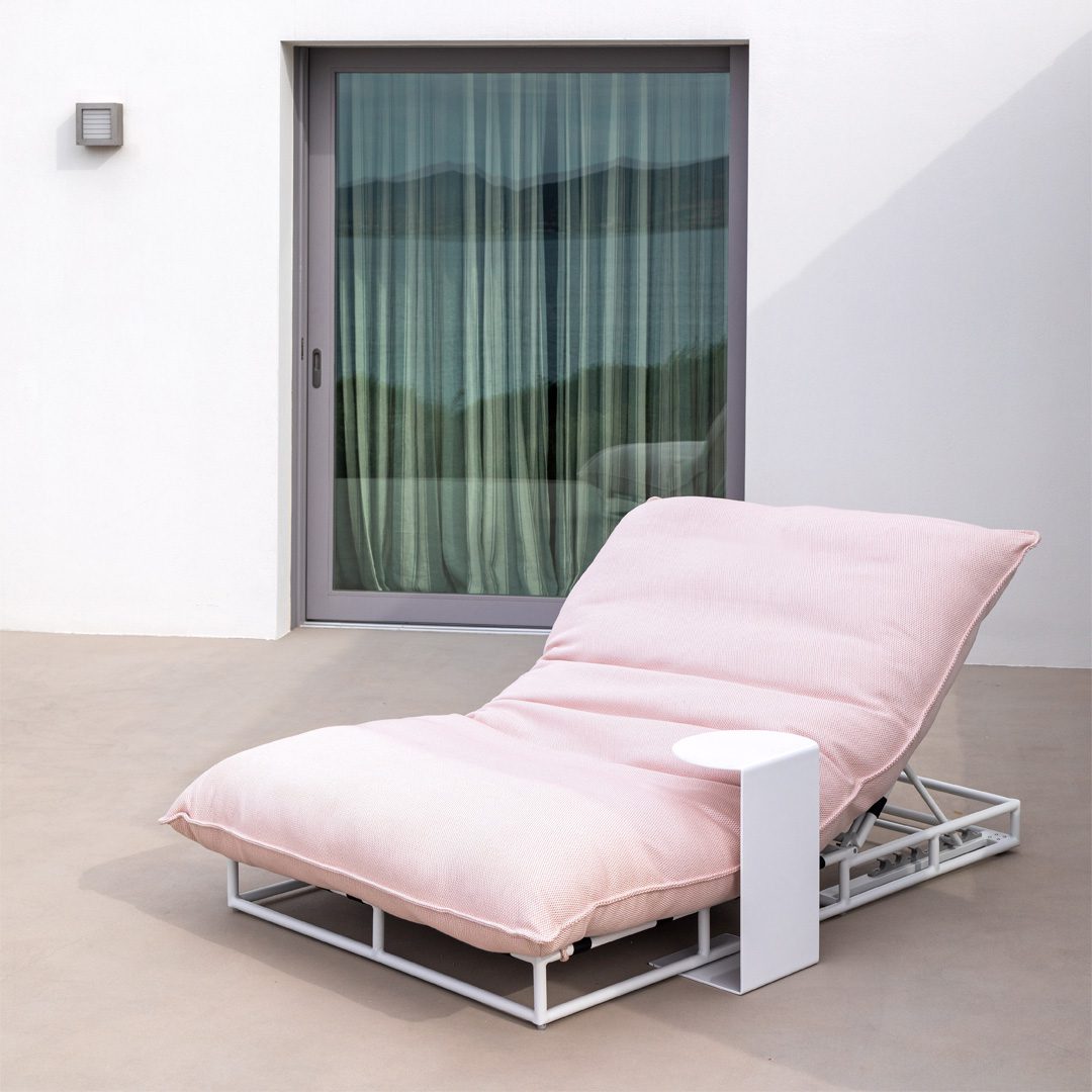 kourtis outdoor  side tray table living