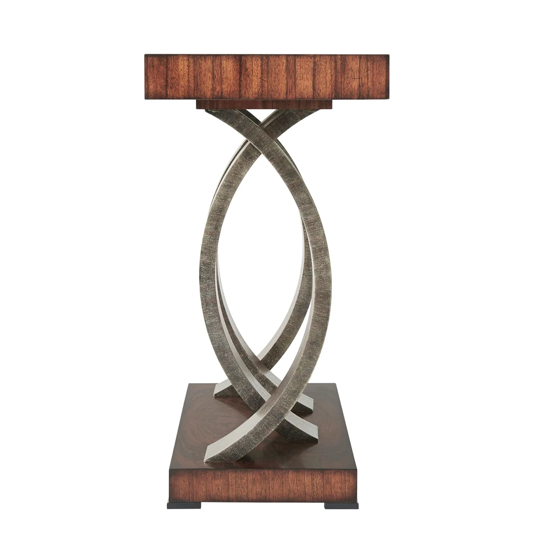 InwardCurve Theodore Alexander TH 53051 81 00 2