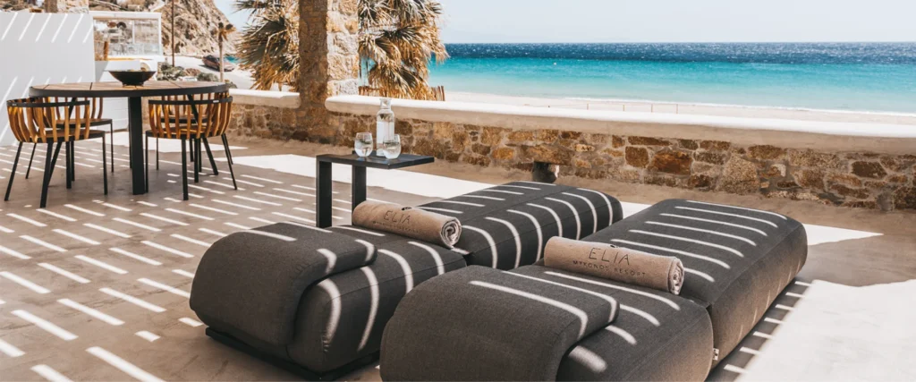 Elia Mykonos char
