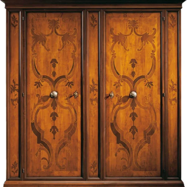 Trevigiano_wardrobe_kourtis