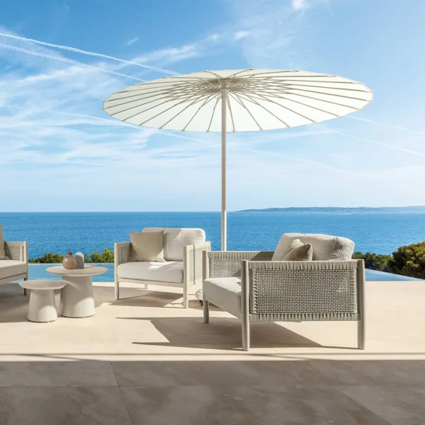 DolceVita_Lounge_Chair_White_2